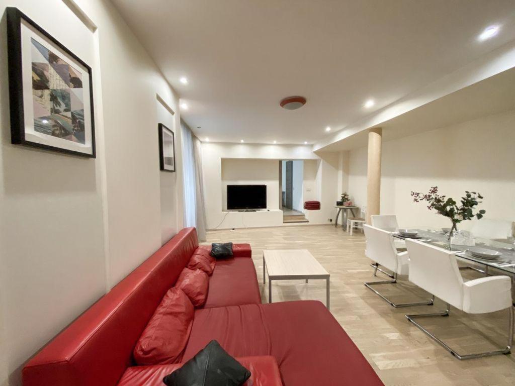 Old Town Apartment With Private Elevator Riga Exterior photo